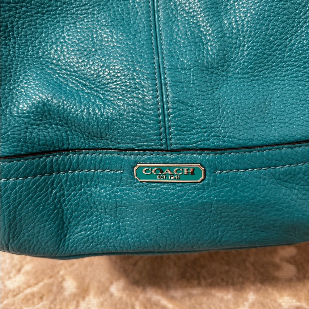 Jade Leather coach purse - Picture 3 of 8